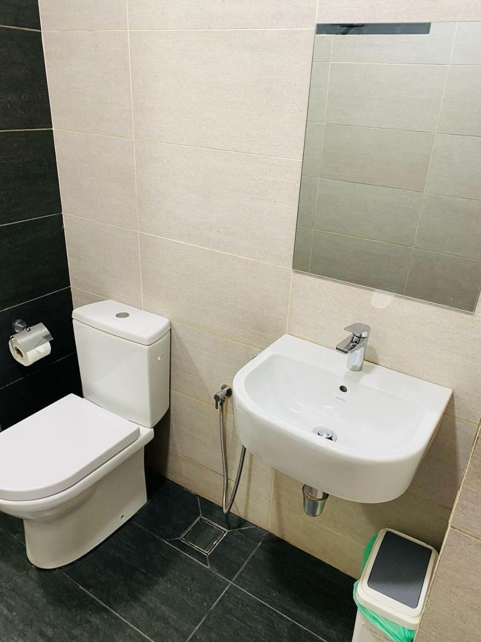Izz'Man Homestay Level 33 Troika Kota Bharu Exterior foto